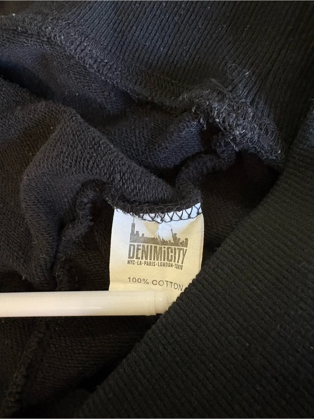 Denimicity Black Graphic Crewneck Sweatshirt XXL - Hockey Mask & Roses